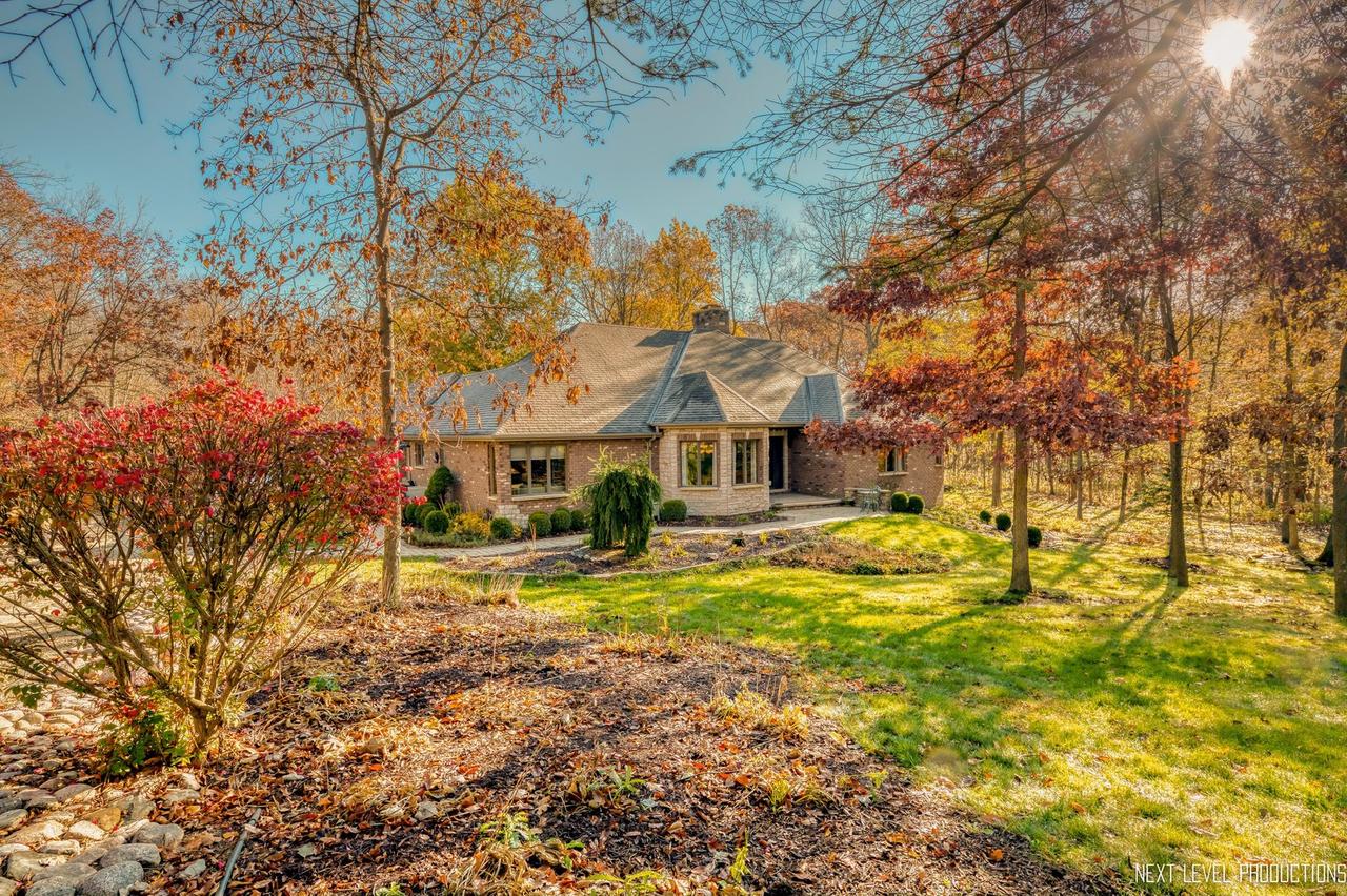 2110 Oakview Ct., New Lenox, IL 60451