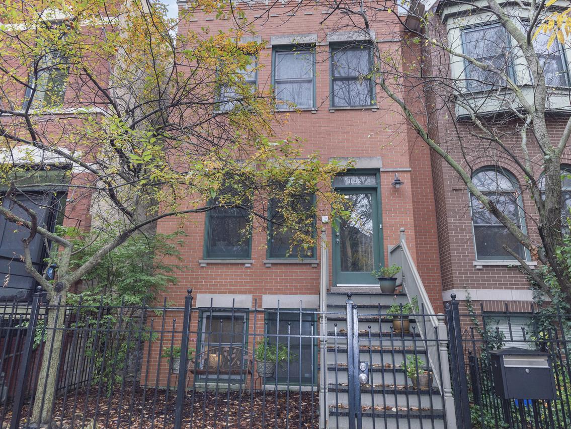 1832 N Wilmot Ave., Chicago, IL 60647