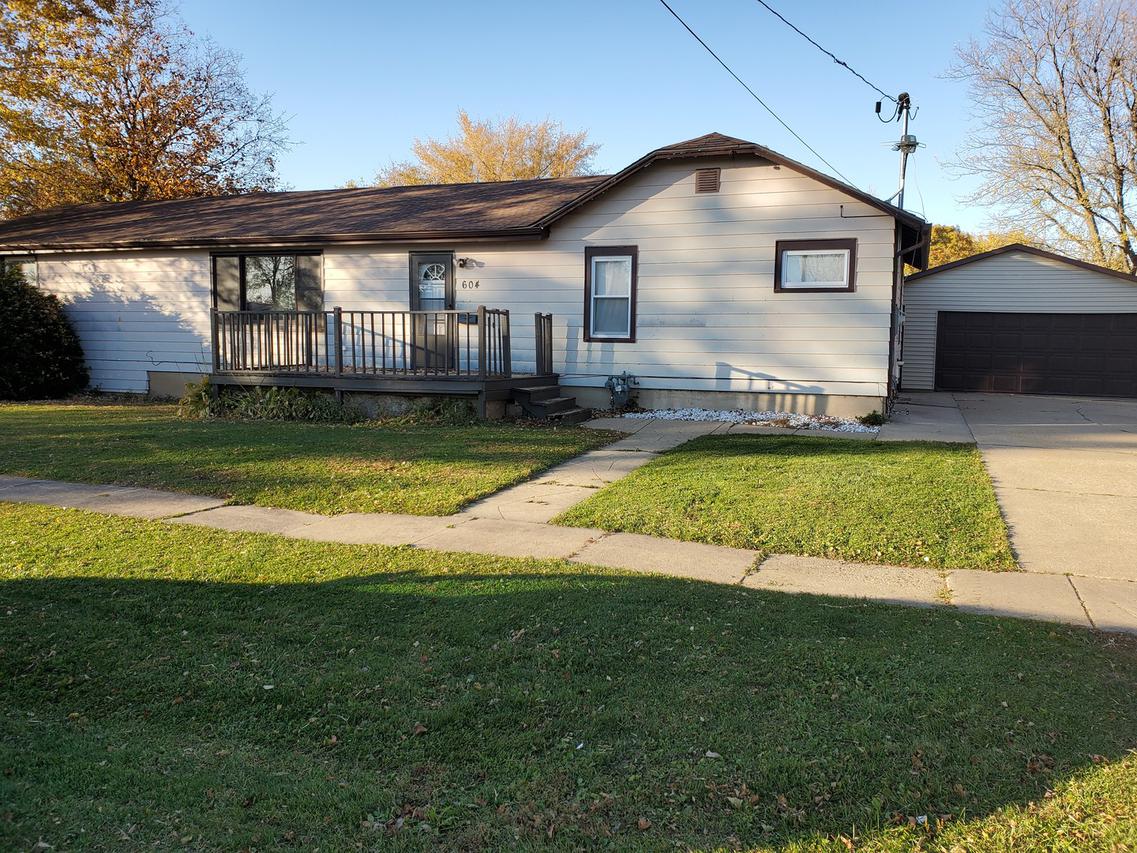 604 W North St., Polo, IL 61064