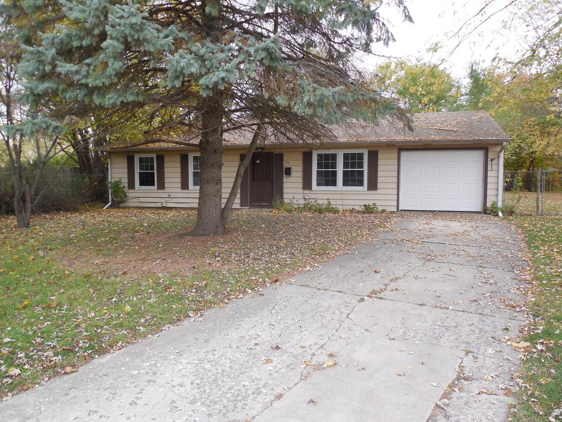 59 Springdale Rd., Montgomery, IL 60538