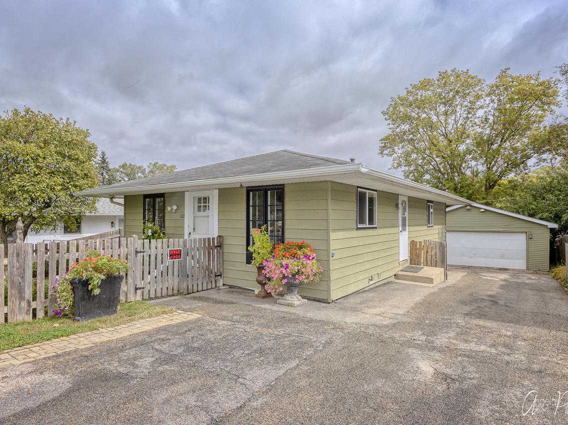 1221 Barberry Ln., Round Lake Beach, IL 60073