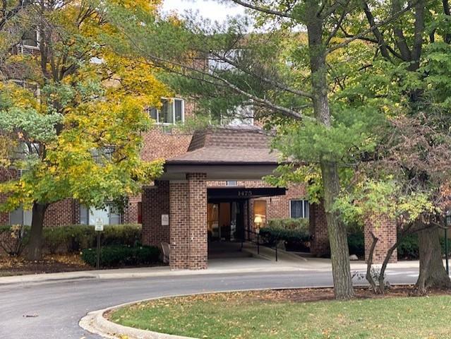 1475 Rebecca Dr. #123, Hoffman Estates, IL 60169