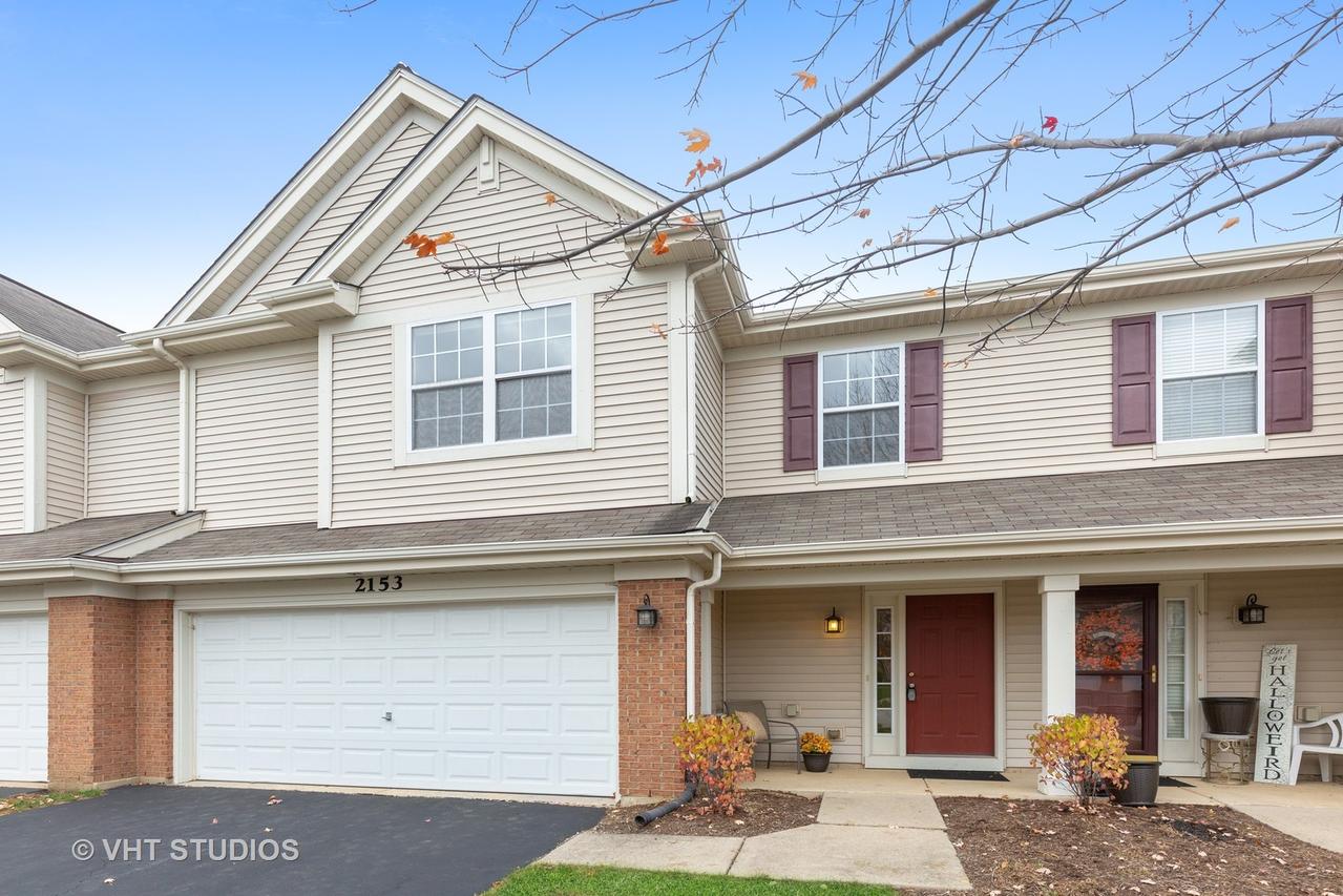 2153 Daybreak Dr., Lake In The Hills, IL 60156