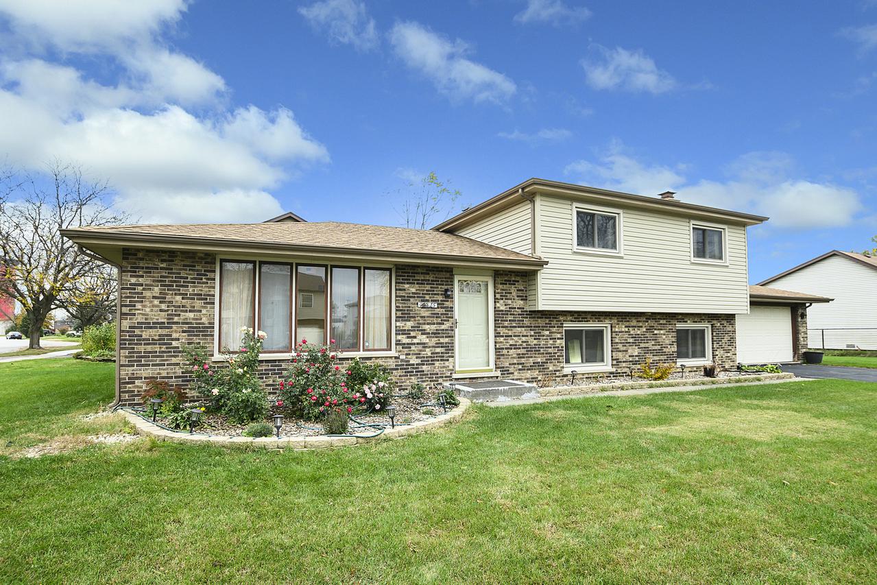12825 Apple Ln., Alsip, IL 60803