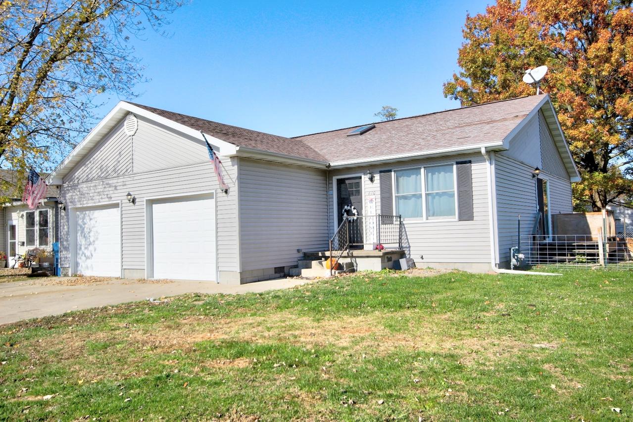 610 W Pleasant St., Watseka, IL 60970