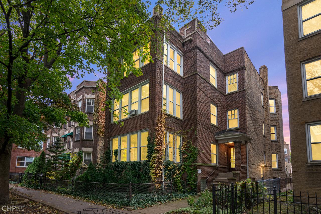 6314 N Lakewood Ave., Chicago, IL 60660