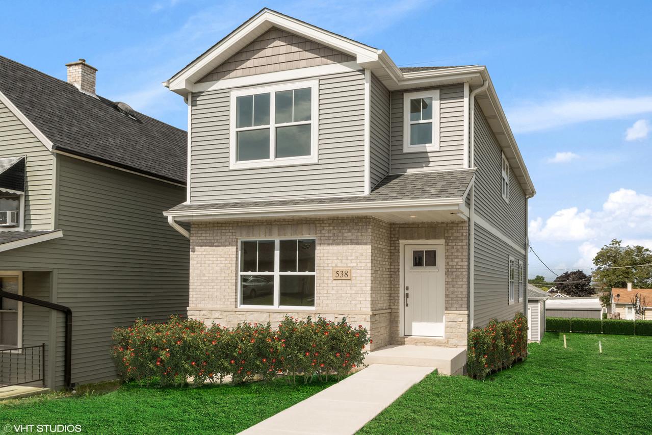 538 Mccarthy St., Lemont, IL 60439
