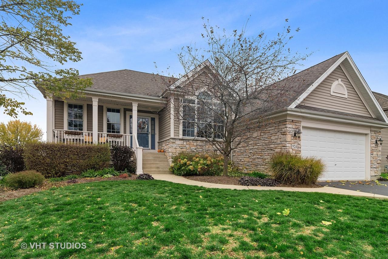 924 Independence Ave., Elburn, IL 60119