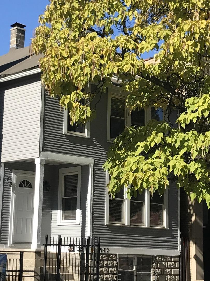 1942 N Oakley Ave., Chicago, IL 60647