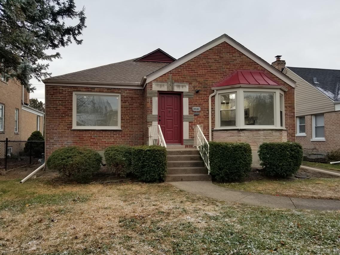 8649 Laramie Ave., Skokie, IL 60077