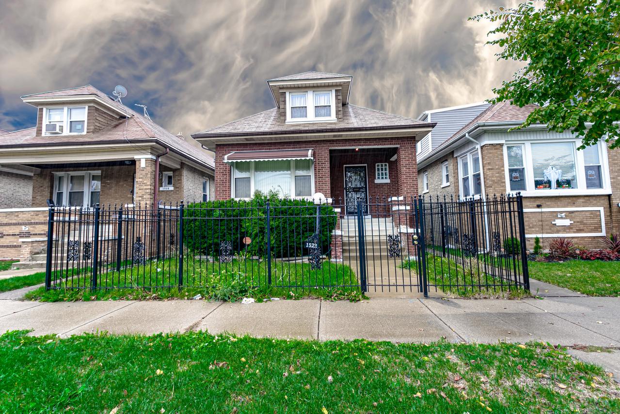 1522 N Menard Ave., Chicago, IL 60651