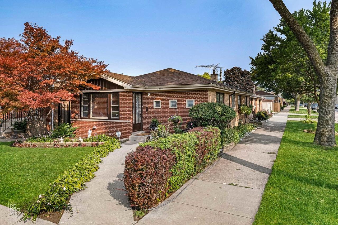 3400 W 74th St., Chicago, IL 60629