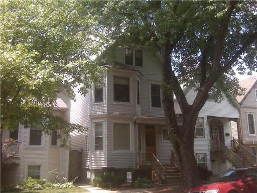 3338 N Hamilton Ave., Chicago, IL 60618