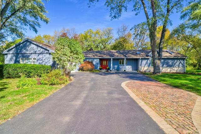 3250 Middlesax Dr., Long Grove, IL 60047