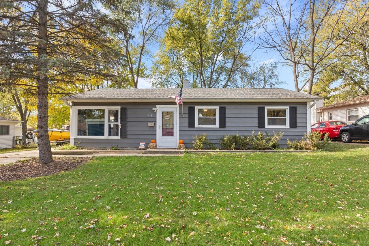 448 N Pershing Ave., Mundelein, IL 60060