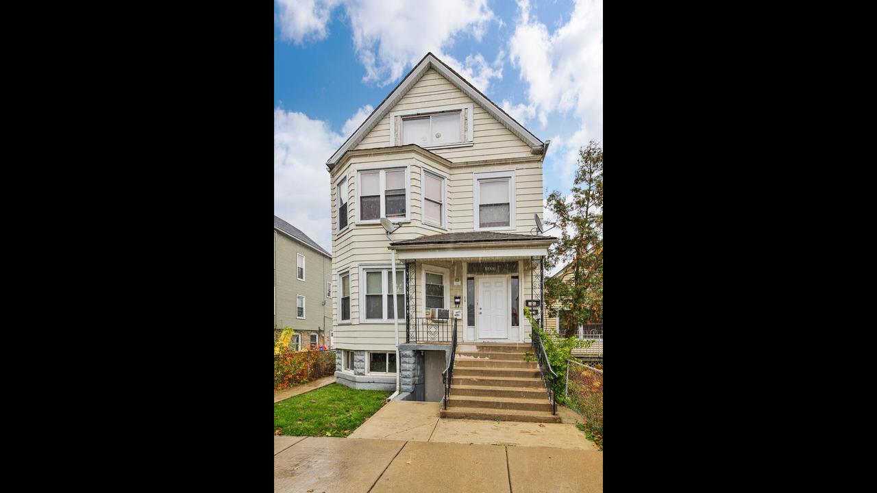 3453 N Lowell Ave., Chicago, IL 60641