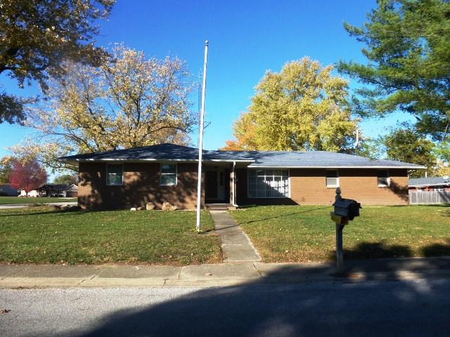 13 Colonial Dr., Clinton, IL 61727