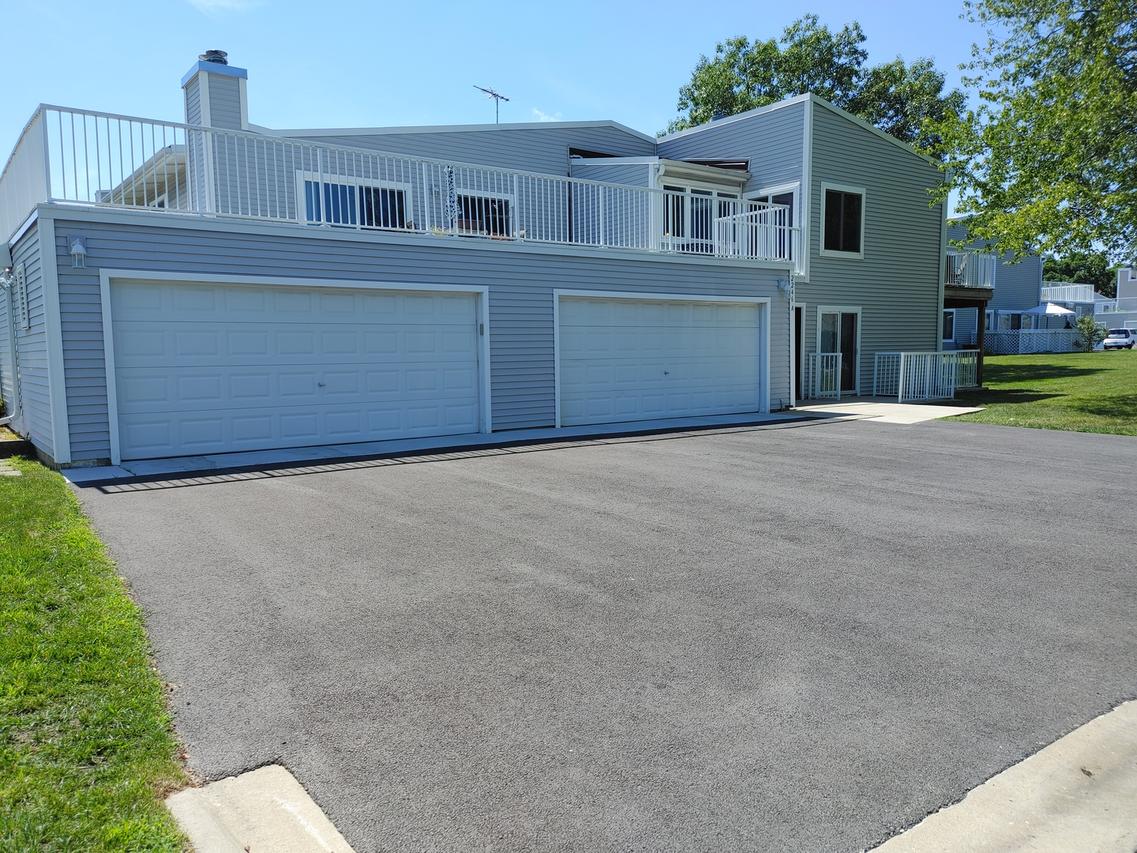 2246 N Baldwin Way #1A, Palatine, IL 60074