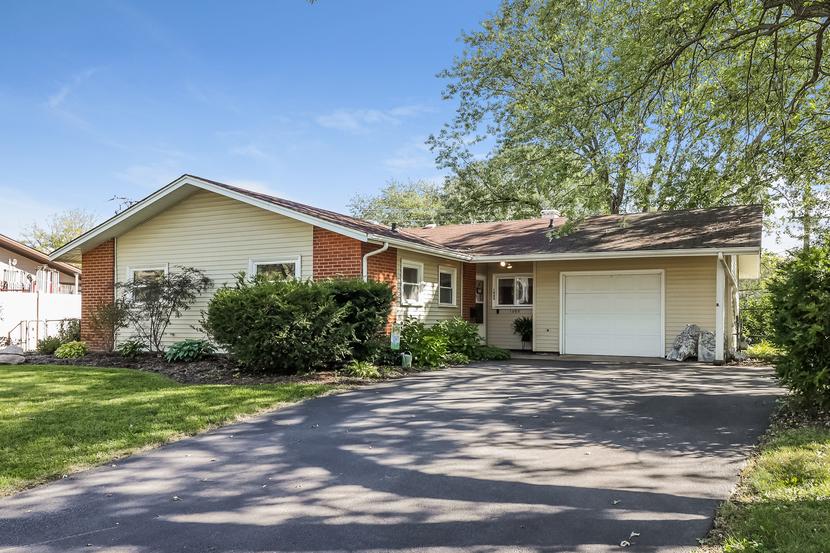 1595 Jefferson Rd., Hoffman Estates, IL 60169