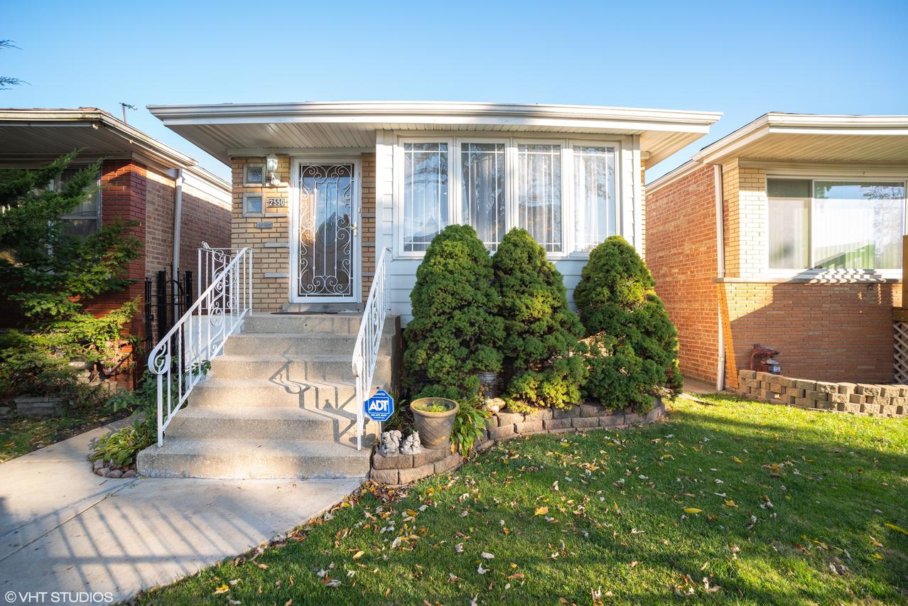 2550 W 50th St., Chicago, IL 60632