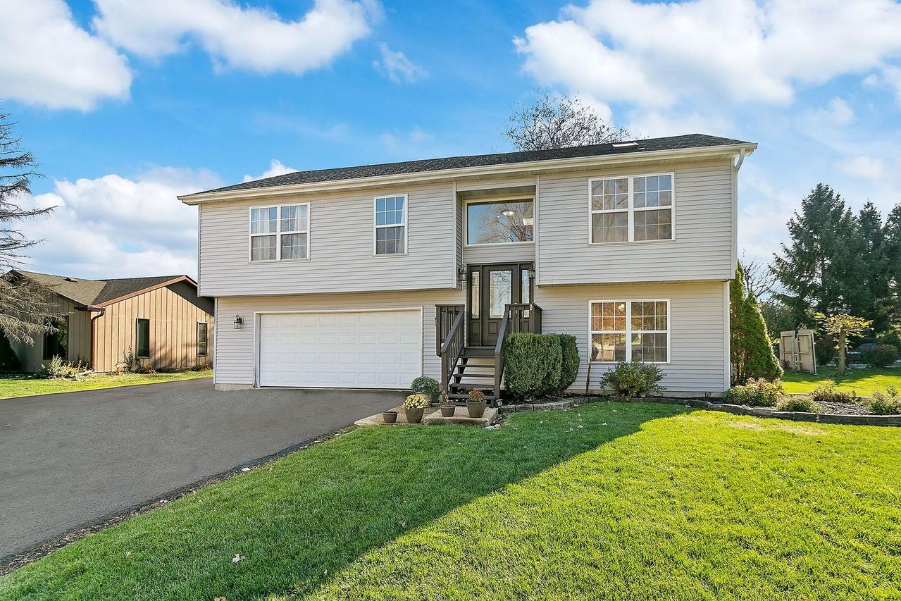 3903 Anne St., Mchenry, IL 60050