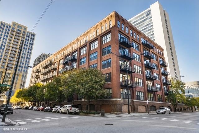 520 W Huron St. #213, Chicago, IL 60654