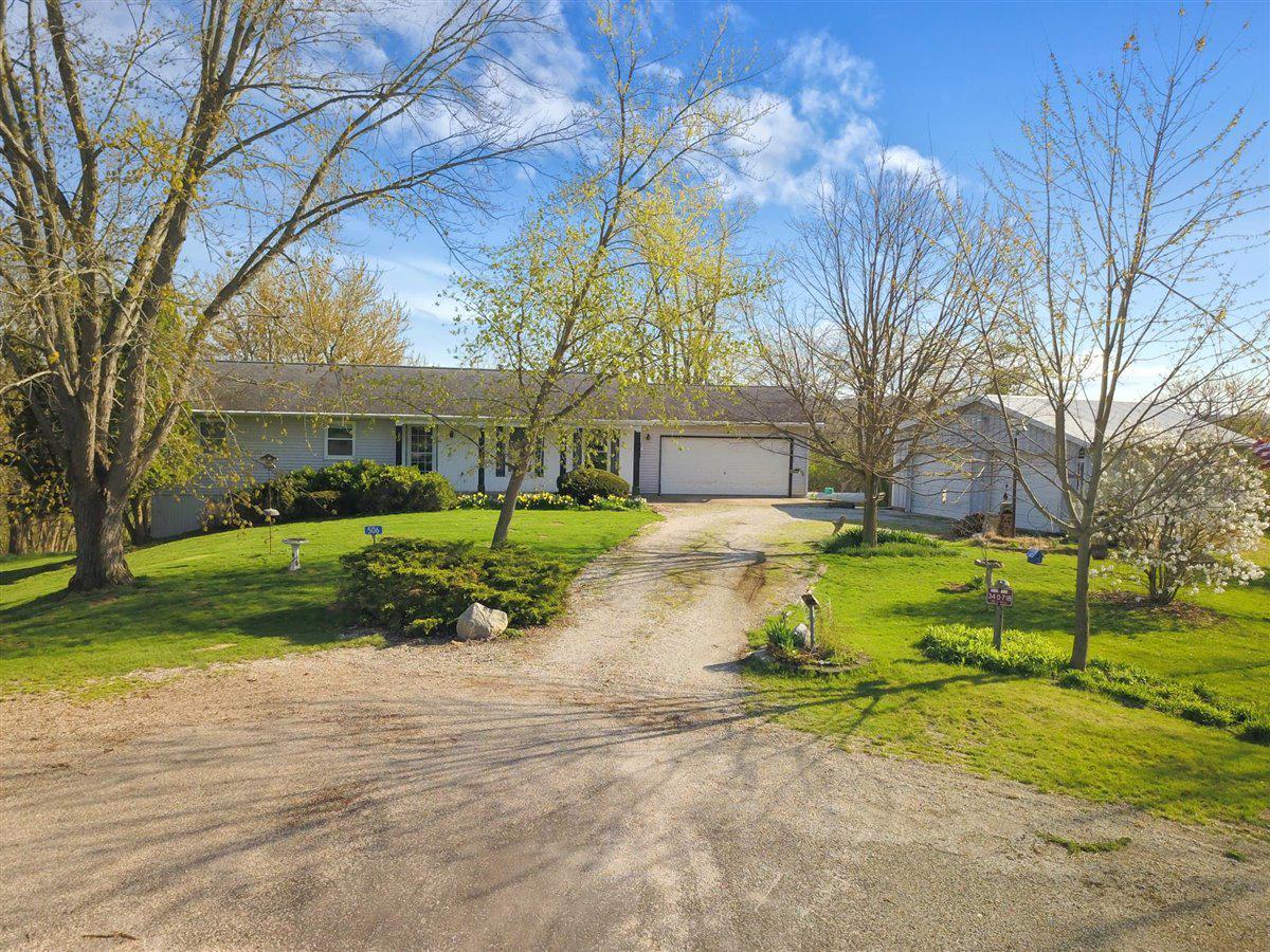 506 Woodland Dr., Congerville, IL 61729