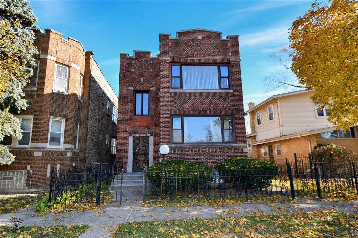 9551 S Avalon Ave., Chicago, IL 60628
