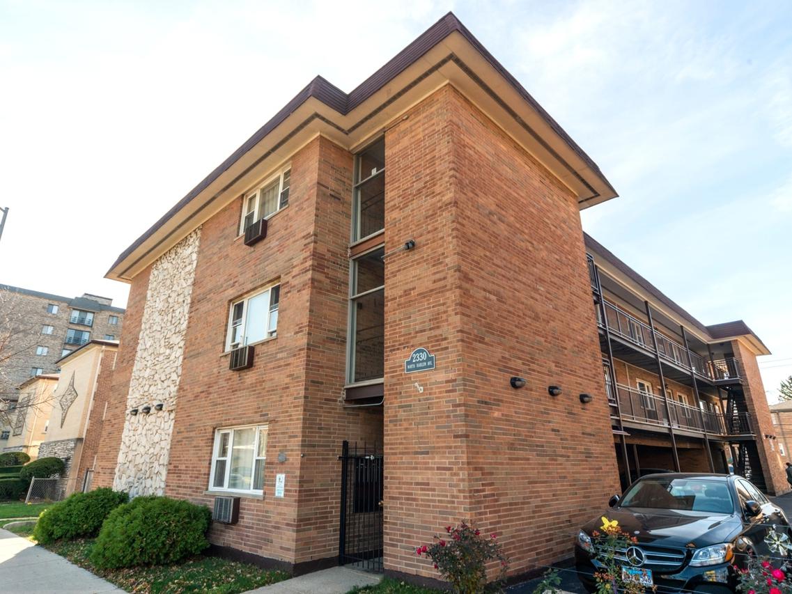 2330 N Harlem Ave. #3A, Elmwood Park, IL 60707