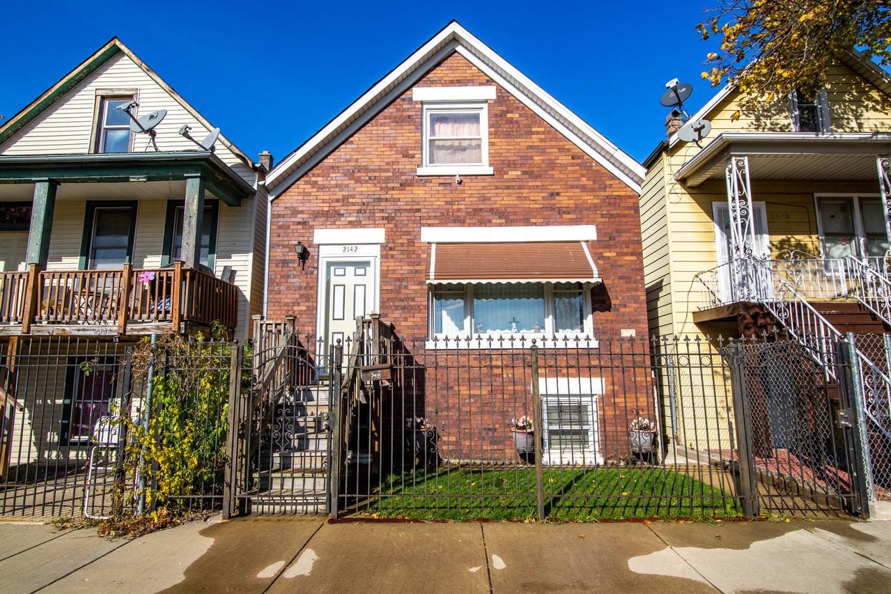 2142 W 50th Pl., Chicago, IL 60609