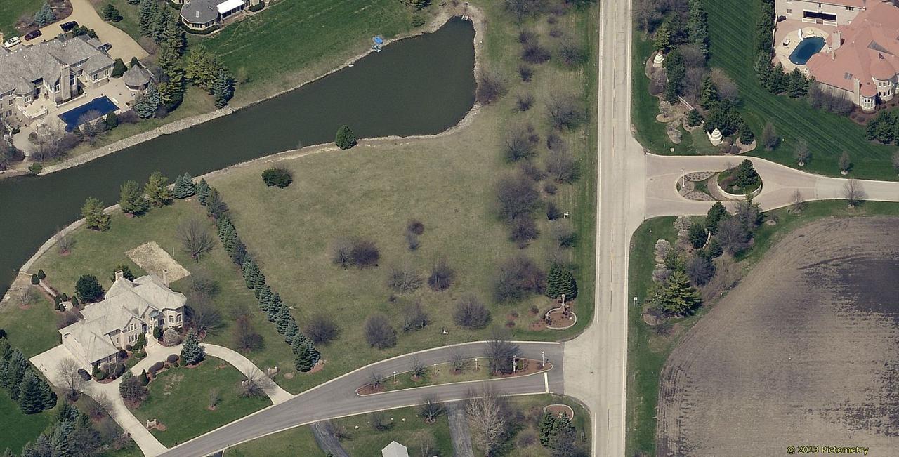 1 Pentwater Dr., South Barrington, IL 60010