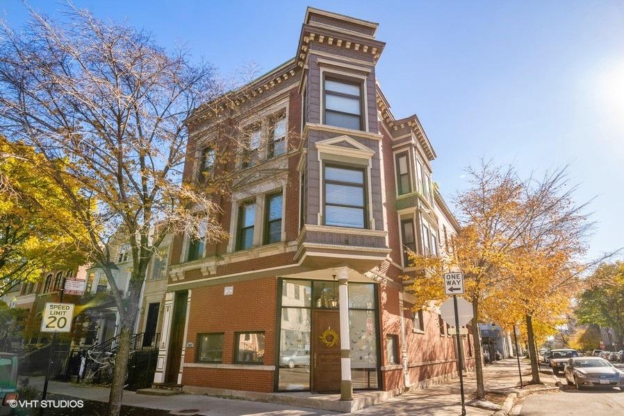 3255 N Greenview Ave. #3R, Chicago, IL 60657