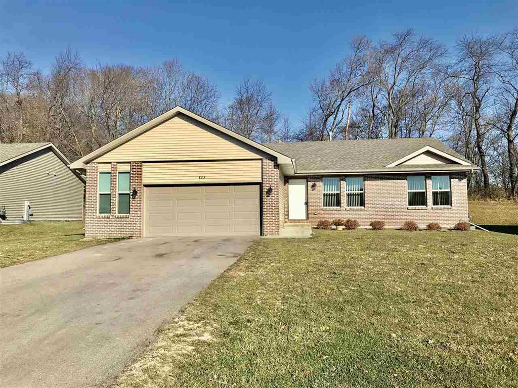 823 Acadia St., Roscoe, IL 61073