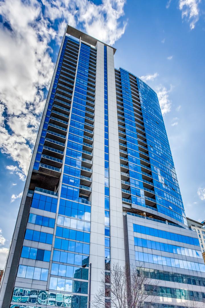 303 W Ohio St. #1906, Chicago, IL 60654