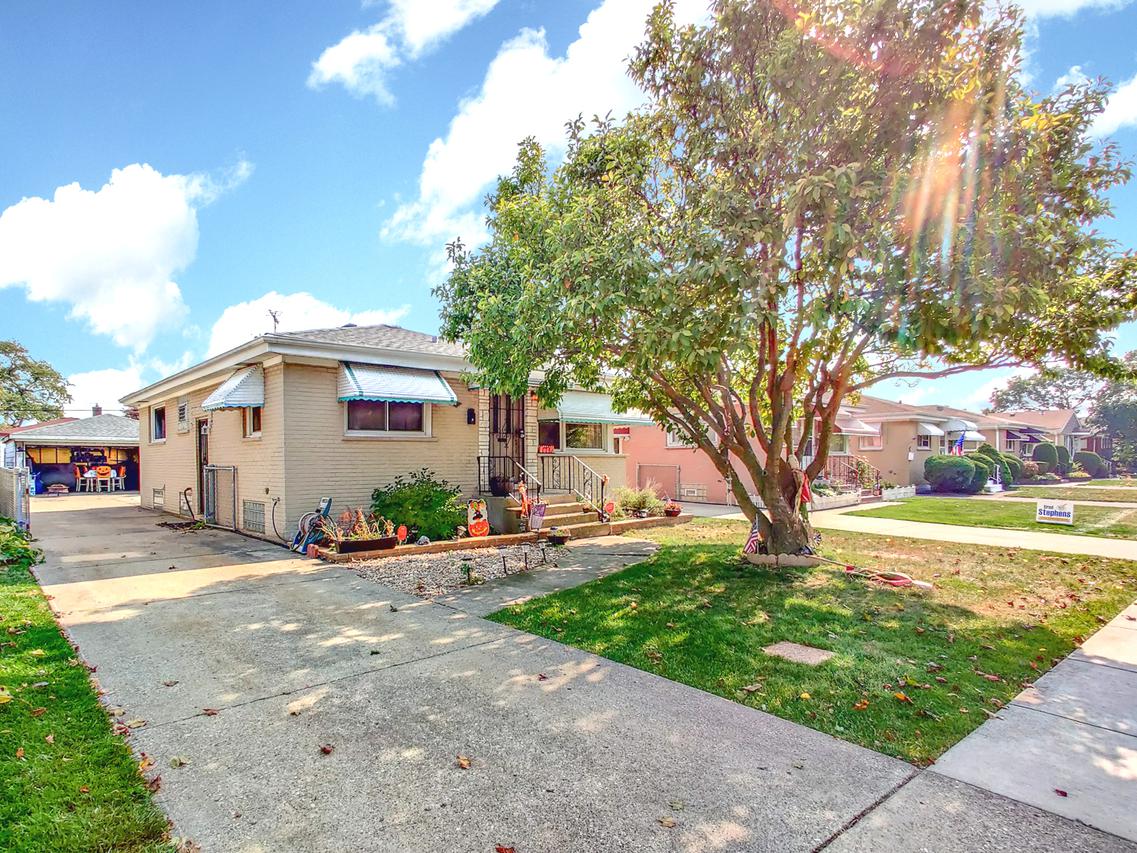 4901 N Orange Ave., Norridge, IL 60706