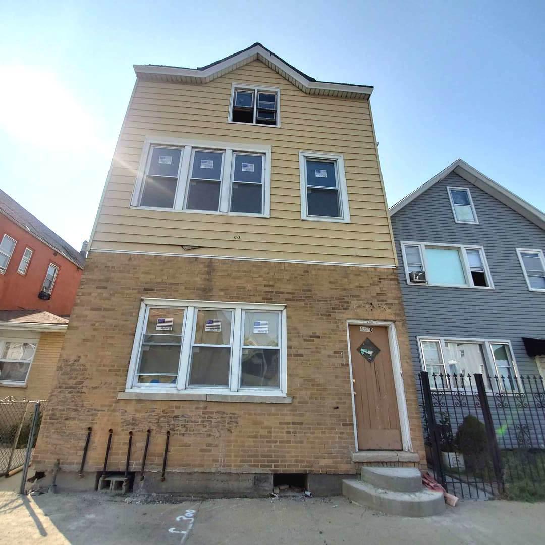 4330 S Wood St., Chicago, IL 60609