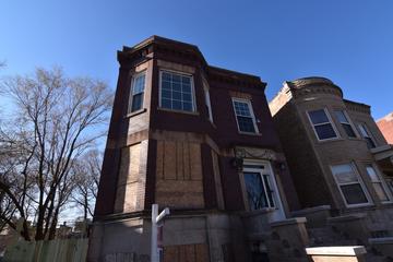 6430 S Vernon Ave., Chicago, IL 60637