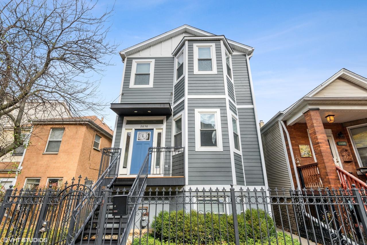 2858 W Palmer St., Chicago, IL 60647