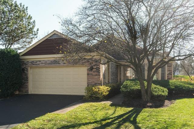 10 The Court Of North Corner Ct., Northbrook, IL 60062