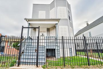 6815 S Loomis Blvd., Chicago, IL 60636
