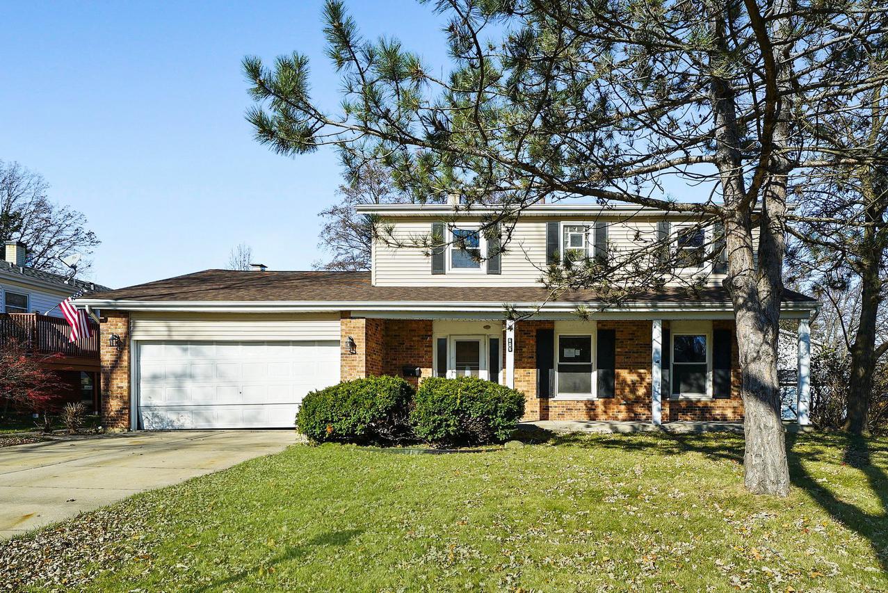 606 71st St., Darien, IL 60561