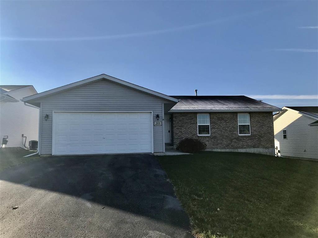 3031 Warwickshire Dr., Machesney Park, IL 61115