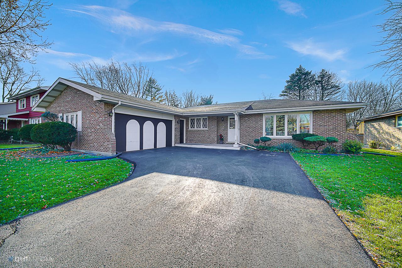 522 N Locust St., Frankfort, IL 60423