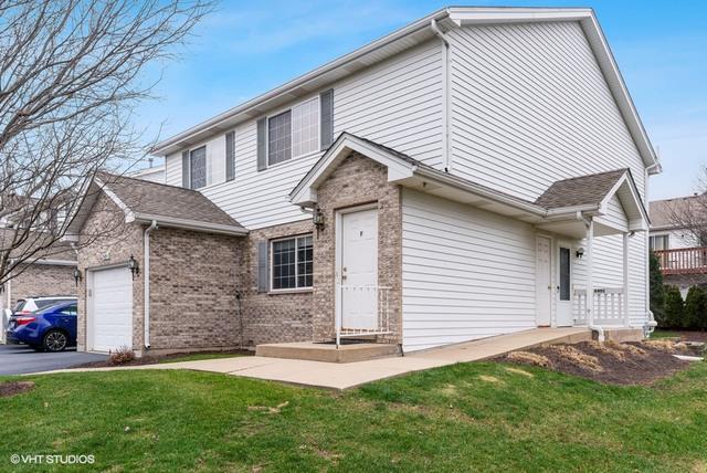 949 Constance Ln. #C, Sycamore, IL 60178