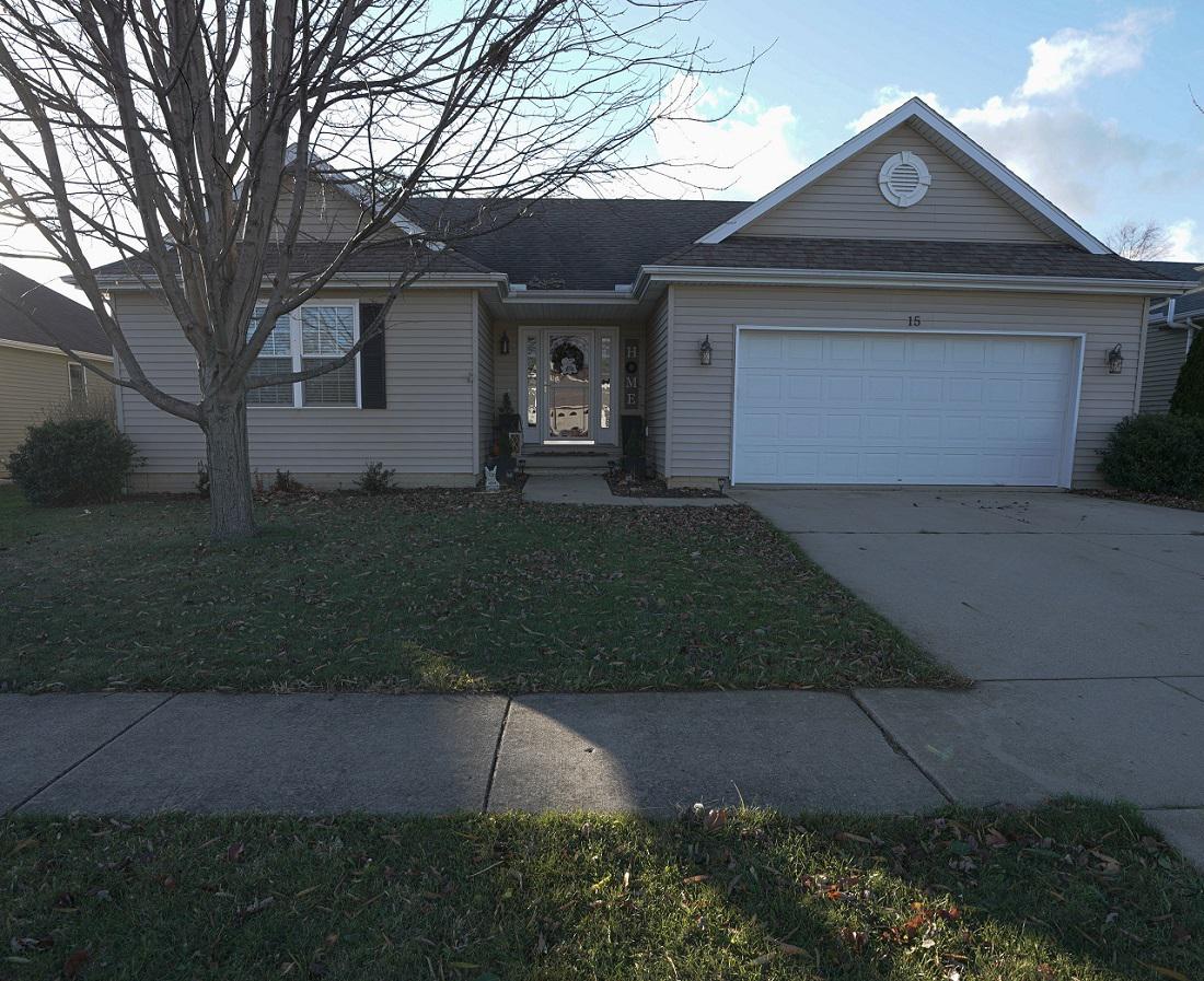 15 Delmar Dr., Clinton, IL 61727