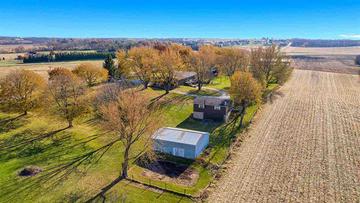 1989 Grand Detour Rd., Dixon, IL 61021