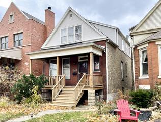 5046 N Ravenswood Ave., Chicago, IL 60640