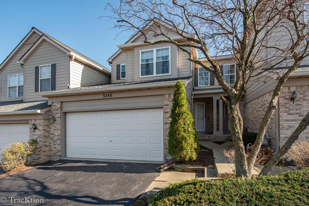 3248 Foxridge Ct., Woodridge, IL 60517