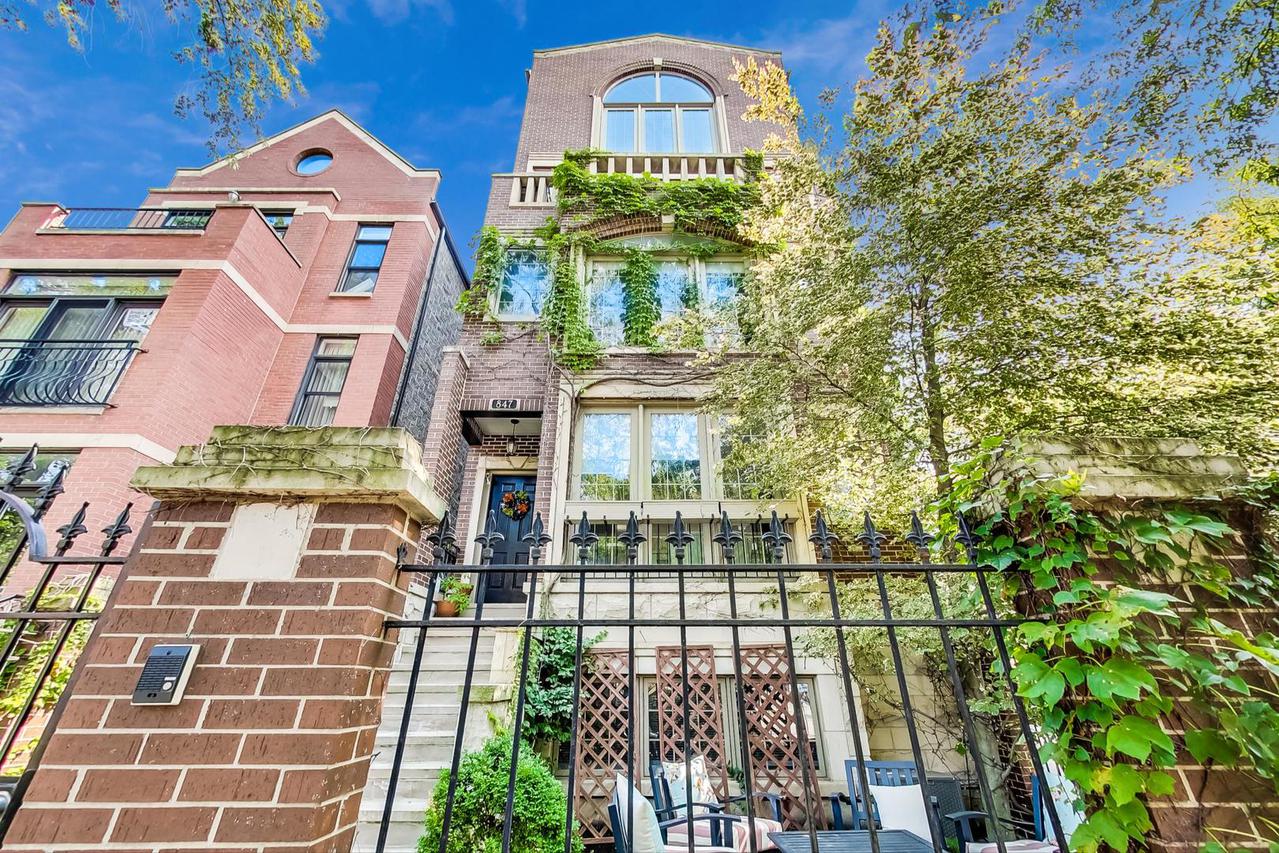 847 N Hermitage Ave. #C, Chicago, IL 60622