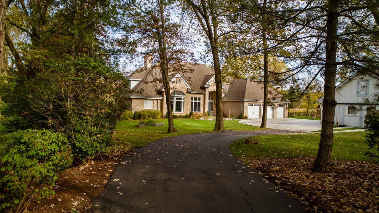 3240 Allison Ln., Long Grove, IL 60047